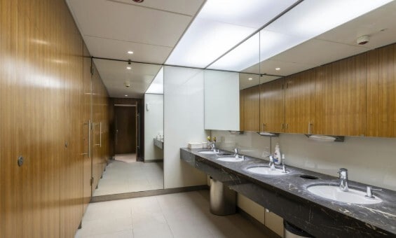 22-24 Monument St, London to rent Interior Photo- Image 1 of 6