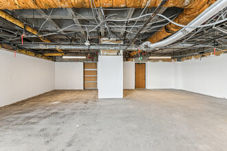 11645 Wilshire Blvd, Los Angeles, CA for rent Building Photo- Image 1 of 3