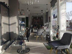 Retail in Madrid, Madrid to rent Interior Photo- Image 1 of 7