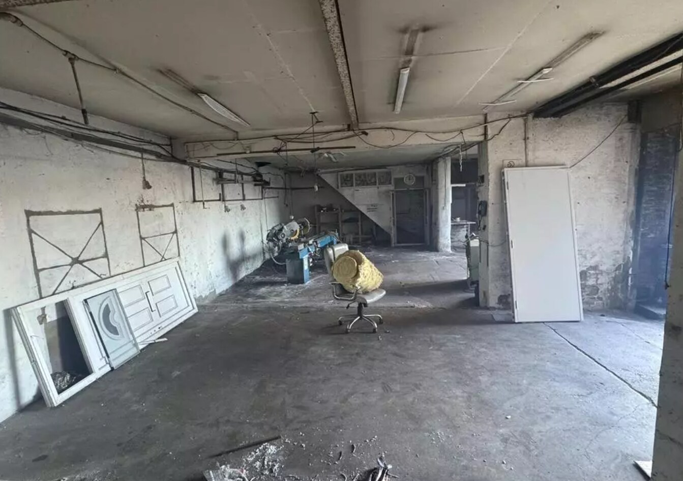 Farnham Rd, Bradford to rent Interior Photo- Image 1 of 7