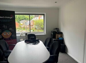 3 Fountain St, Nailsworth to rent Interior Photo- Image 1 of 2