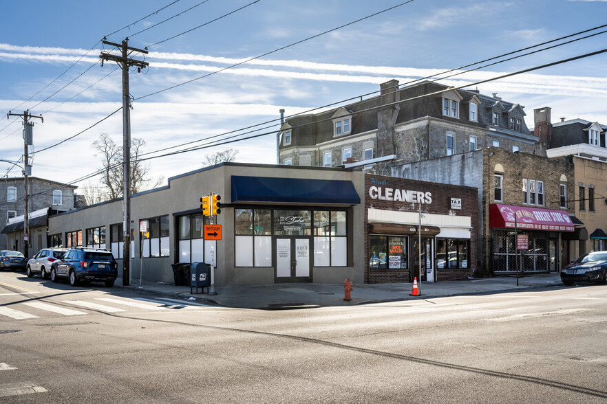 400 W Chelten Ave, Philadelphia, PA for rent - Building Photo - Image 1 of 9