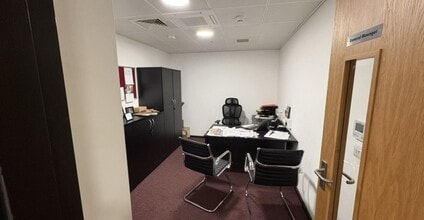 St Michaels Row, Chester to rent Interior Photo- Image 2 of 9