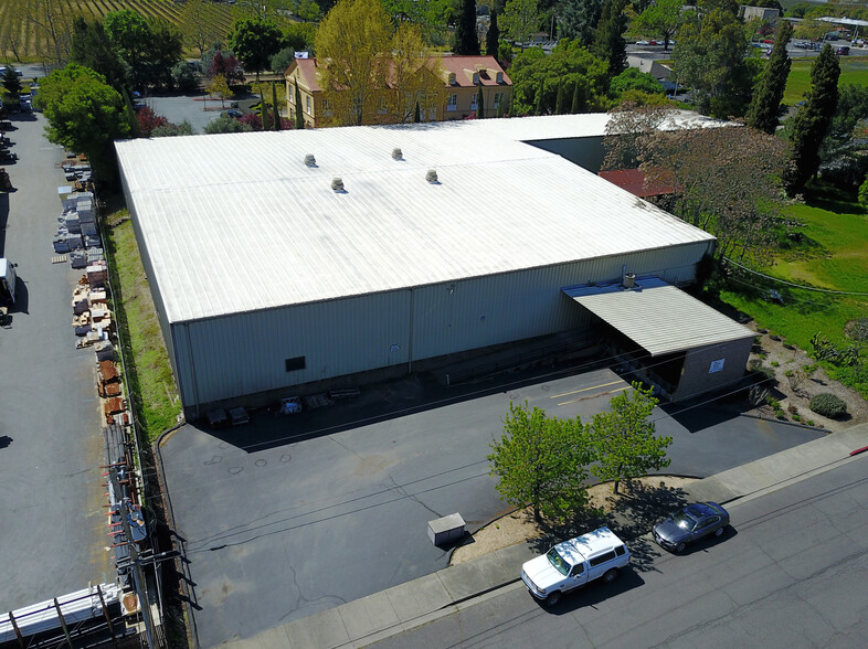 377 Mccormick St, Saint Helena, CA for rent - Building Photo - Image 1 of 7