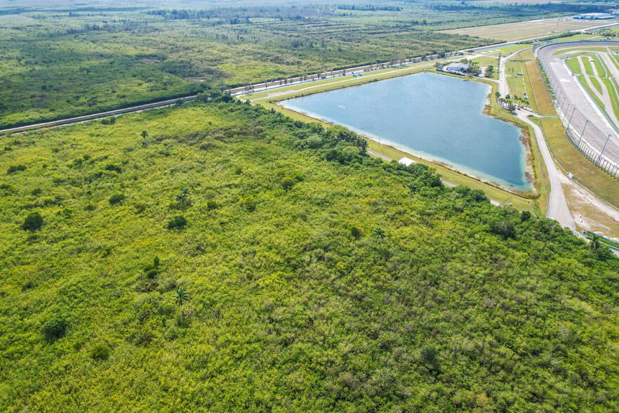 SW 132nd Ave, Homestead, FL for sale - Building Photo - Image 2 of 4