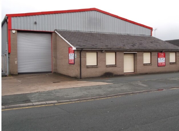 Maesbury Rd, Oswestry for sale - Primary Photo - Image 1 of 1