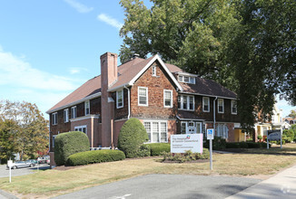 205 W Main St, New Britain, CT for sale Primary Photo- Image 1 of 1