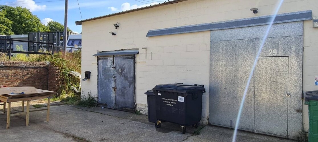 Church Ln, Horsham to rent Interior Photo- Image 1 of 2