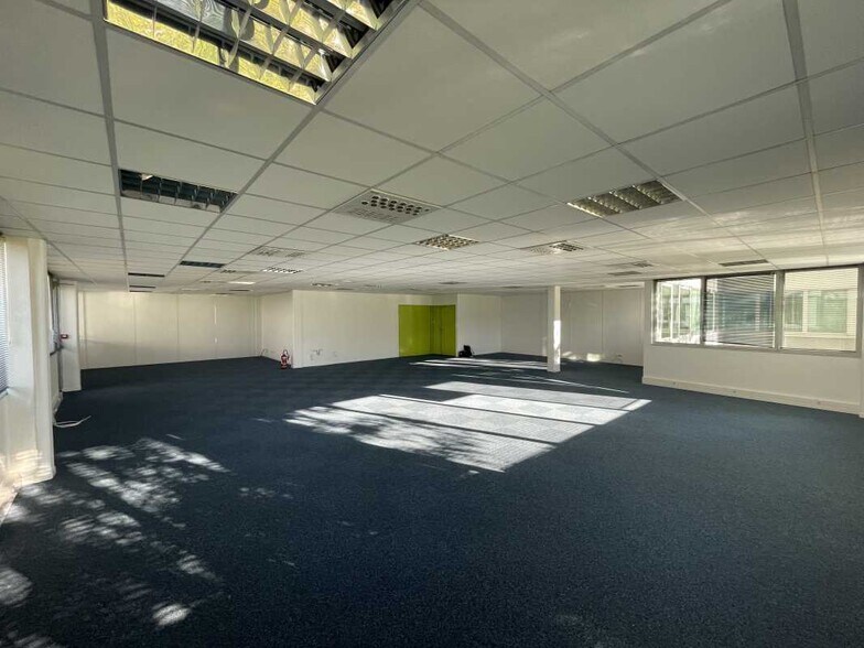 Office in Labège to rent - Interior Photo - Image 3 of 6
