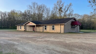 120 Chadwick Ave, Walnut Grove, MS for sale Primary Photo- Image 1 of 33