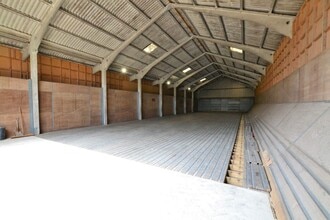 Hexton Rd, Hitchin to rent Interior Photo- Image 1 of 2