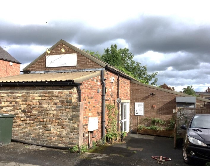 Vine Ter, Hexham to rent Building Photo- Image 1 of 2