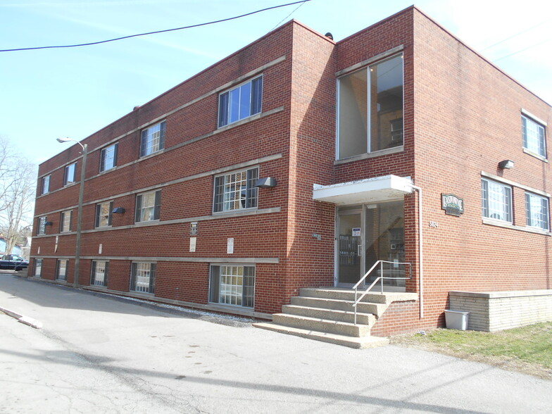 5824 E Washington St, Indianapolis, IN for sale - Primary Photo - Image 1 of 1