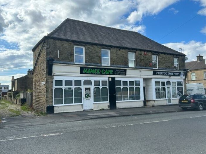 128-130 Undercliffe Rd, Bradford for sale - Building Photo - Image 1 of 1