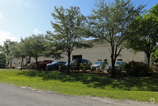 More details for 792 SW Grove Ave, Port Saint Lucie, FL - Light Industrial for Rent