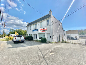 917-919 W Main St, Riverhead, NY for sale Building Photo- Image 1 of 1