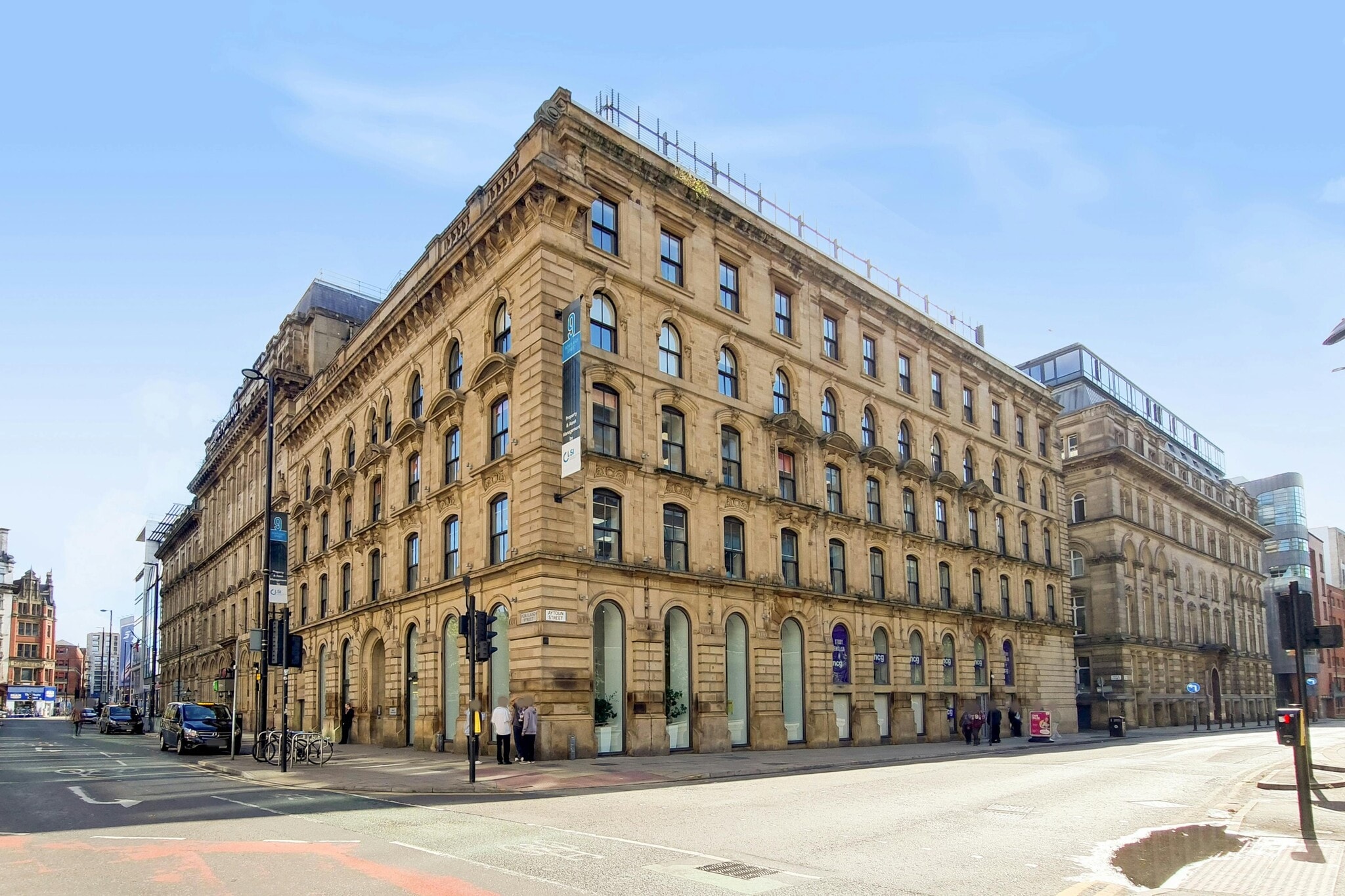 9 Portland St, Manchester to rent Building Photo- Image 1 of 14