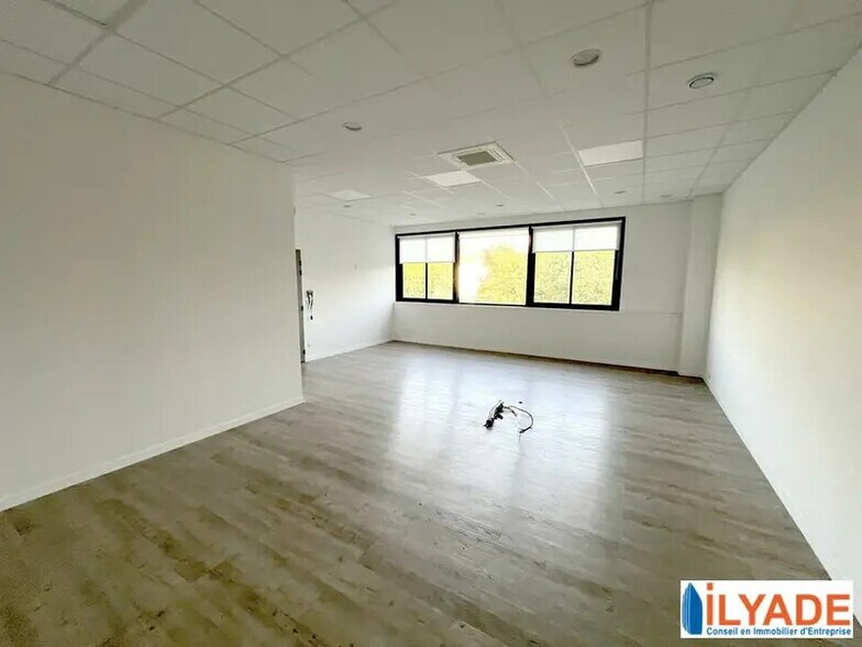 Gémenos, Gémenos to rent - Interior Photo - Image 3 of 6