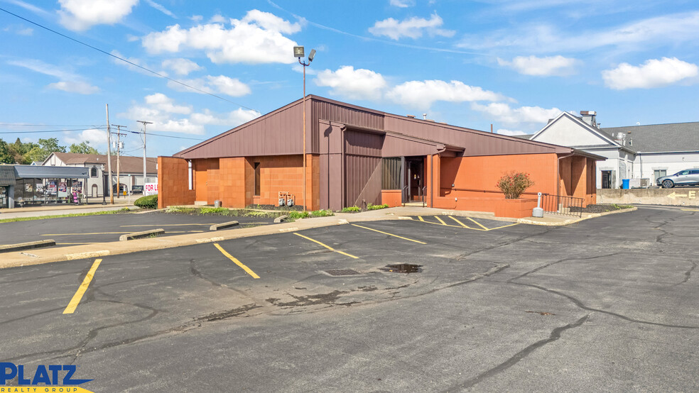 603 N State St, Girard, OH for rent - Building Photo - Image 1 of 9