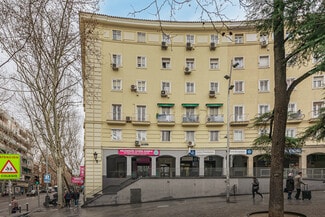 More details for Glorieta Marqués de Vadillo, 1, Madrid - Retail to Rent