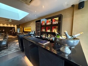 313 Kennington Rd, London to rent Interior Photo- Image 2 of 11