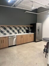 190 S La Salle St, Chicago, IL to rent Building Photo- Image 1 of 3