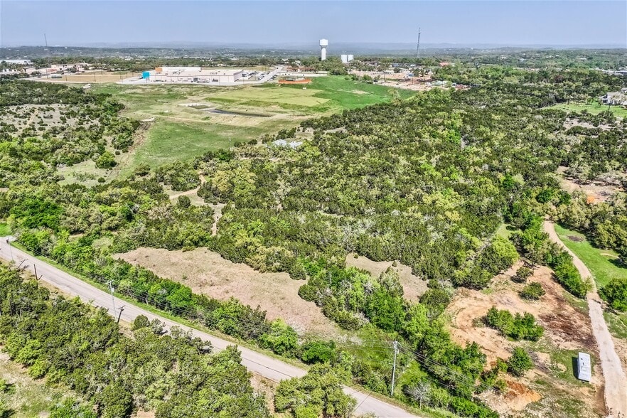 10910 Kit Carson Dr, Austin, TX for sale - Building Photo - Image 1 of 12