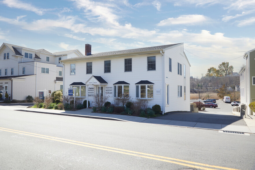 205 Main St, Westport, CT for rent - Building Photo - Image 1 of 3