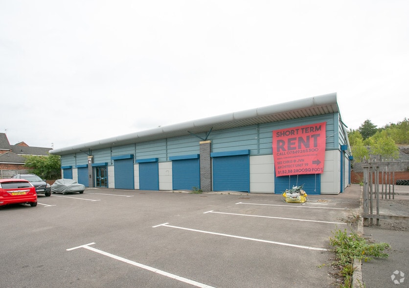 Ravenshorn Way, Sheffield to rent - Building Photo - Image 2 of 5