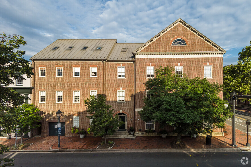 600 Cameron St, Alexandria, VA for rent - Building Photo - Image 3 of 16