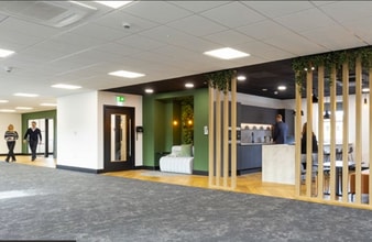 19 York St, Manchester to rent Interior Photo- Image 2 of 5