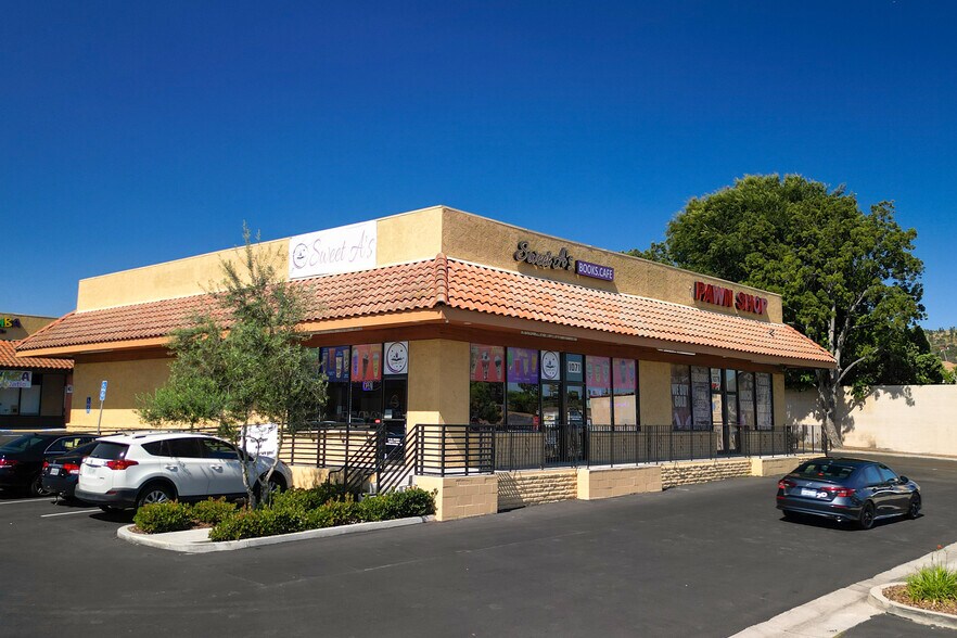 10051017 E Amar Rd, West Covina 91792 Stater Bros. ShadowAnchored