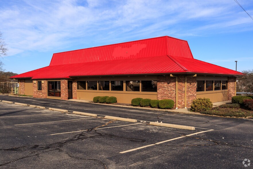 1916 Mounds Rd, Anderson, IN for sale - Building Photo - Image 1 of 3