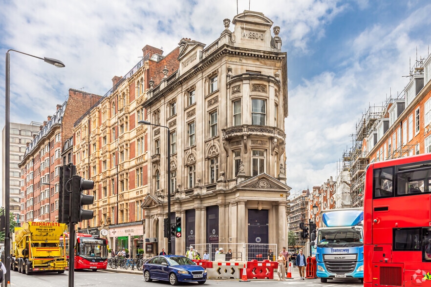 6 Sloane St, London to rent - Building Photo - Image 2 of 4