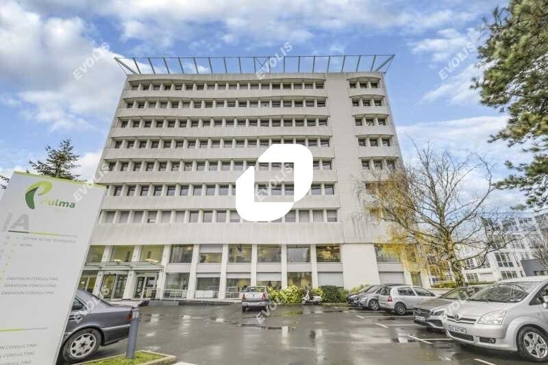 11 Avenue Morane Saulnier, Vélizy-Villacoublay to rent - Building Photo - Image 1 of 32