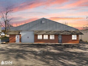 132 Eisenhour Ct, Nicholasville, KY for rent Building Photo- Image 1 of 35