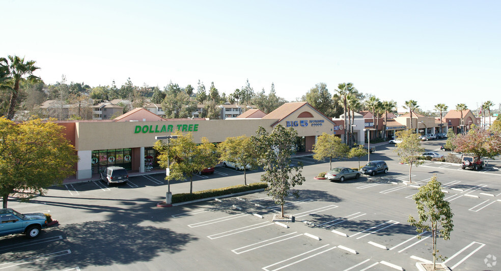 9731-9805 Campo Rd, Spring Valley, CA for rent - Building Photo - Image 1 of 4