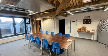 1-4 Western Gtwy, London to rent Interior Photo- Image 1 of 5