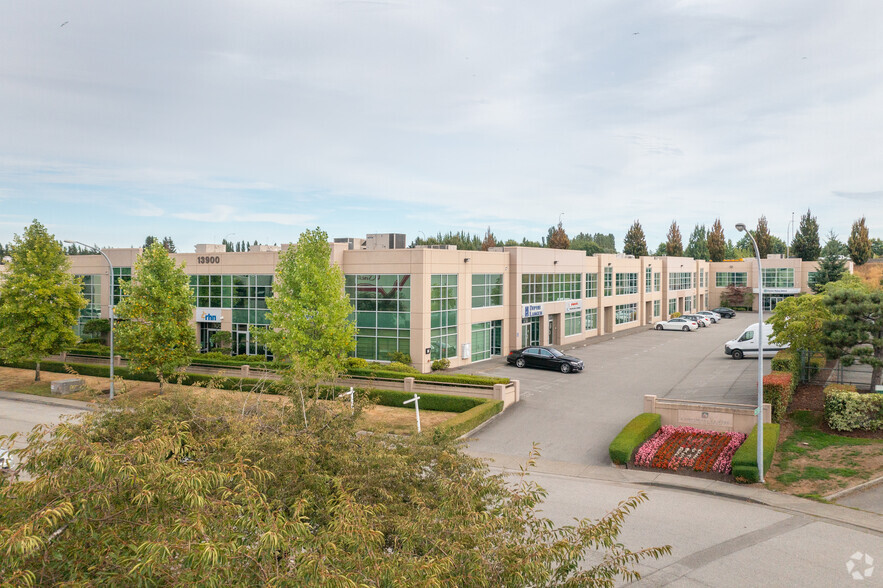 13900 Maycrest Way, Richmond, BC for sale - Primary Photo - Image 1 of 5