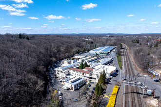 1 Hollywood Ave, Ho Ho Kus, NJ - aerial  map view