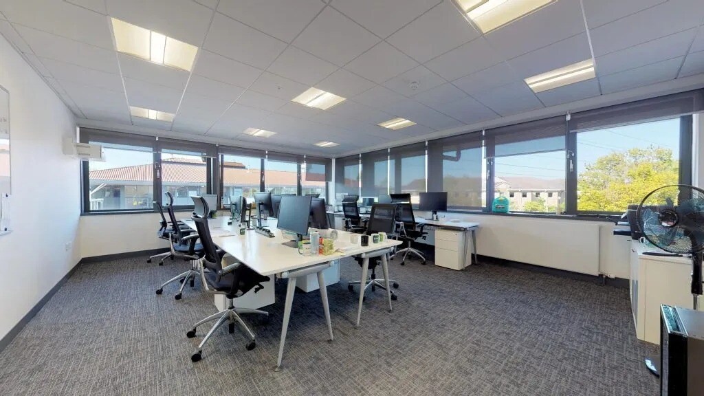 Great Park Rd, Bradley Stoke to rent Interior Photo- Image 1 of 7