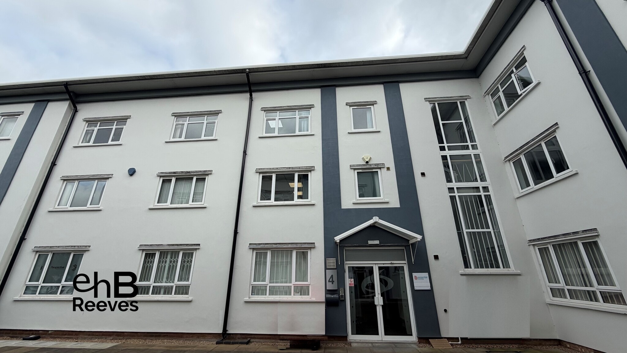 Budbrooke Rd, Warwick to rent Building Photo- Image 1 of 6