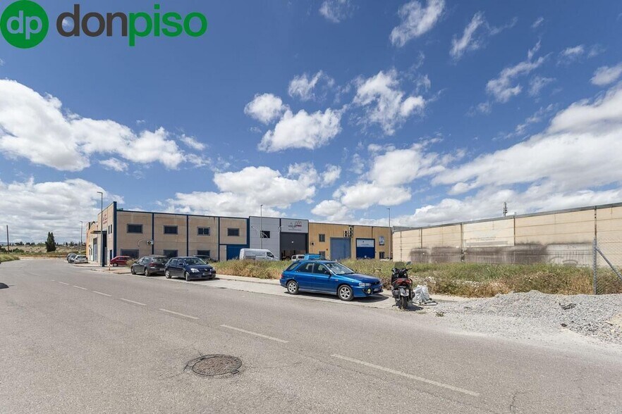 Paseo de las Andas, 9, Las Gabias, Granada for sale - Building Photo - Image 1 of 14