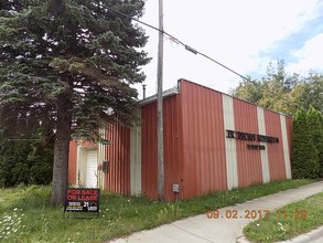 1048 Main St, Frankfort, MI for sale Building Photo- Image 1 of 1