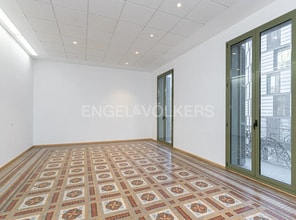 Office in Barcelona, Barcelona to rent Interior Photo- Image 2 of 28
