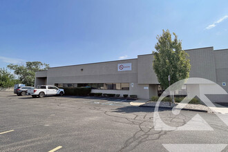 2709 Bond St, Rochester Hills, MI for rent Building Photo- Image 1 of 7