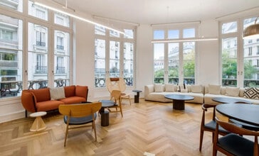 Co-working Space in Paris to rent Interior Photo- Image 1 of 10