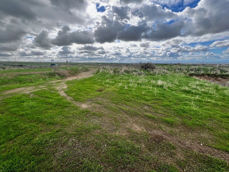 34999 Lerdo Highway, Bakersfield, CA for sale - Primary Photo - Image 1 of 24