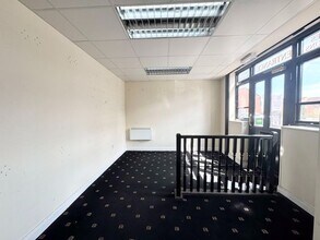Freeman St, Grimsby to rent Interior Photo- Image 1 of 6