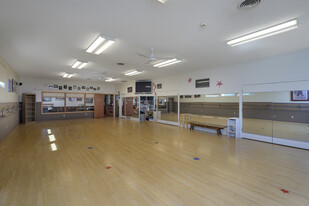 Dance studio / flex space - Commercial Property